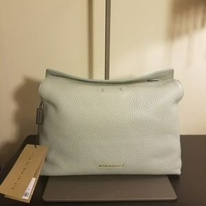 Burberry clutch/ cross body bag💯authentic